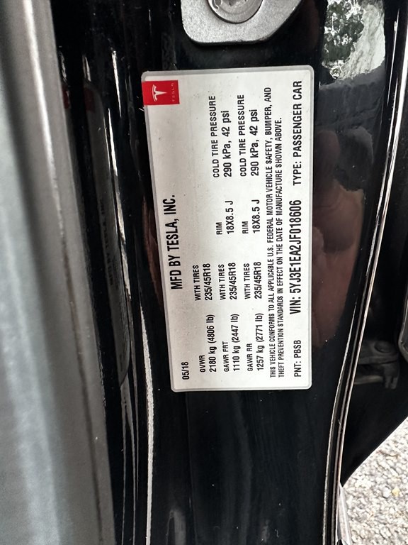 2018 Tesla Model 3 Image 16