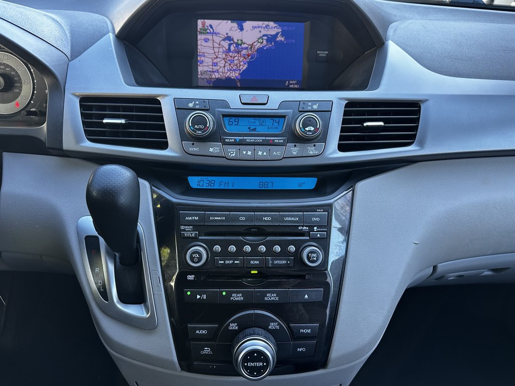 2013 Honda Odyssey Image 13