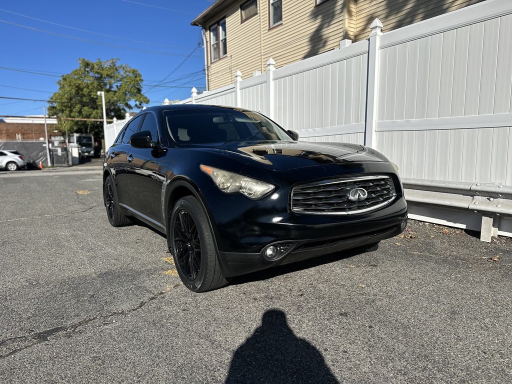 2010 INFINITI FX35 Image 3
