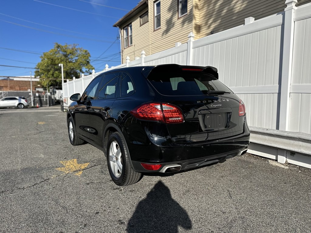 2013 Porsche Cayenne Image 5