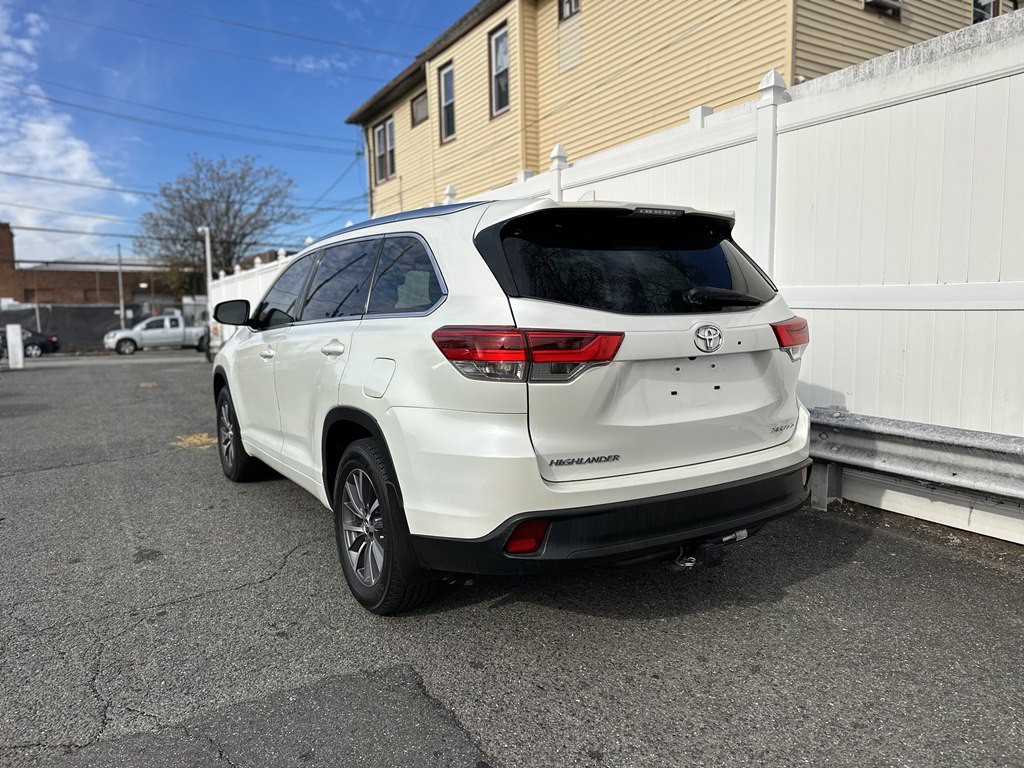 2018 Toyota Highlander Image 5