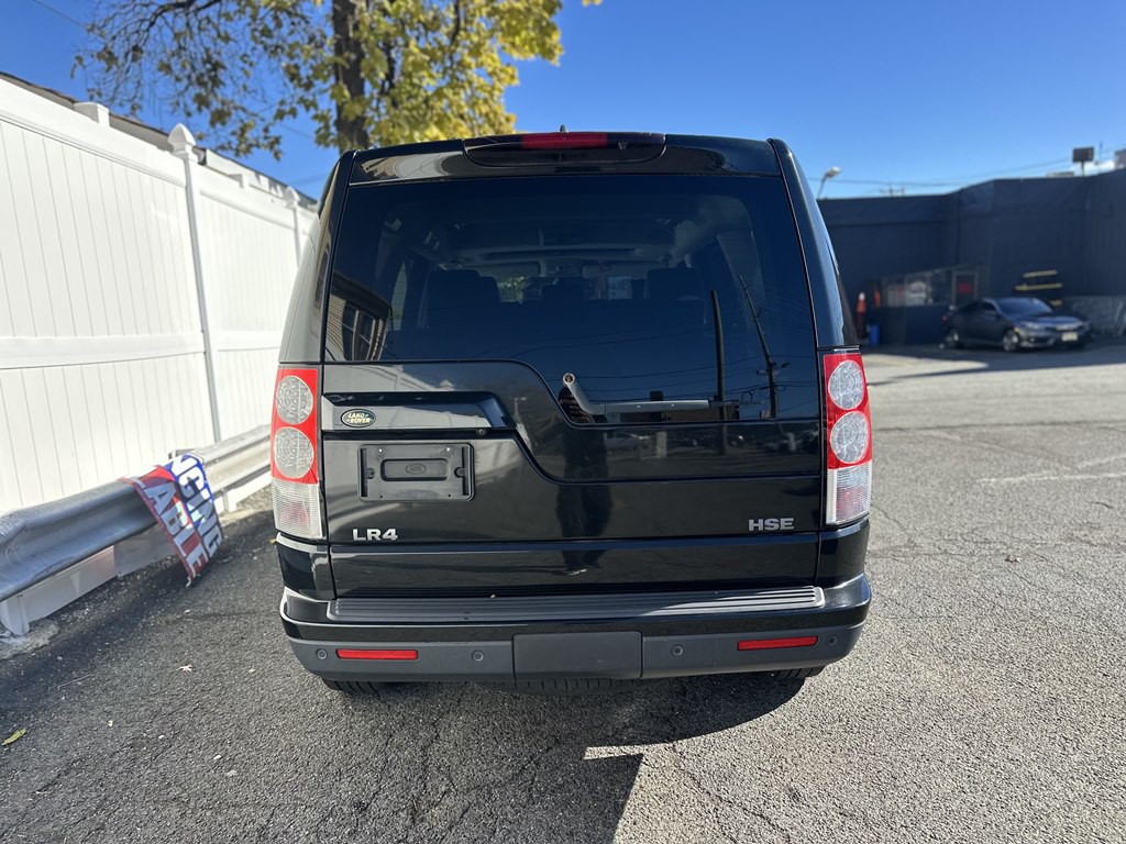 2010 Land Rover LR4 Image 6