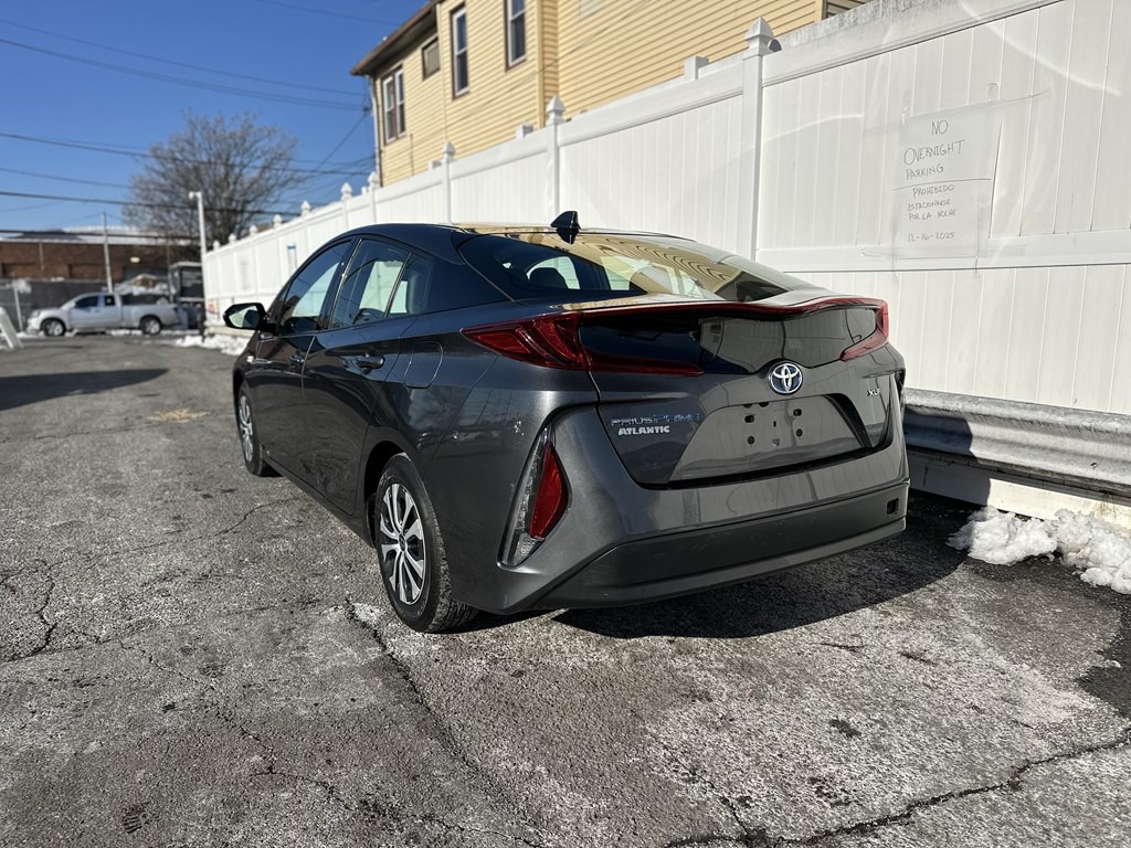 2020 Toyota Prius Image 5