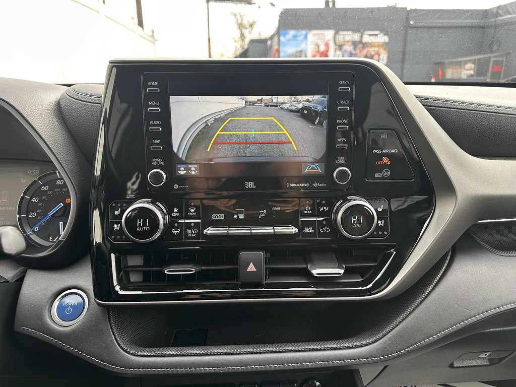 2020 Toyota Highlander Image 14