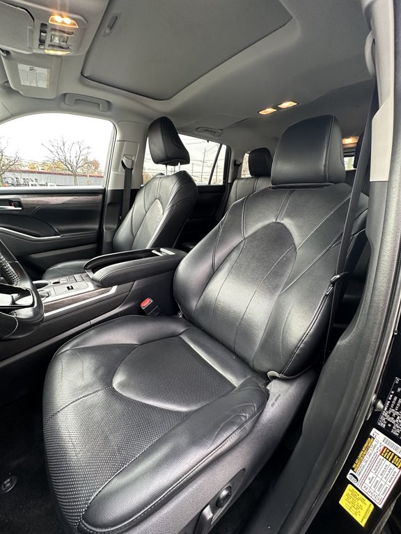 2020 Toyota Highlander Image 15