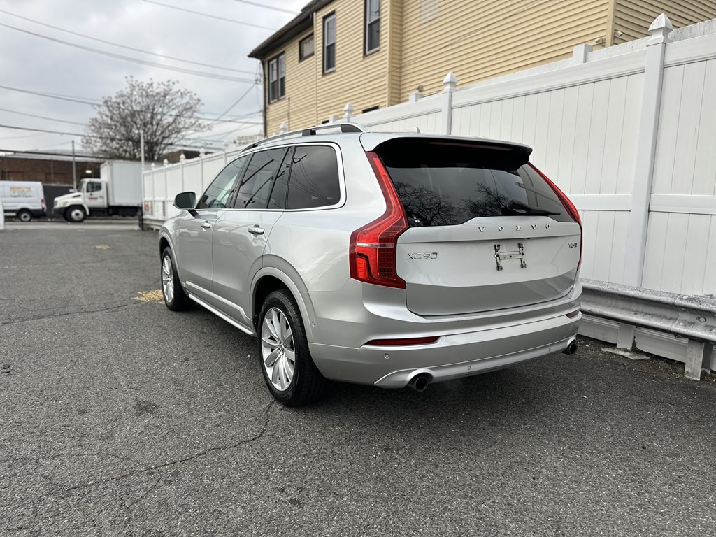 2018 Volvo XC90 Image 5