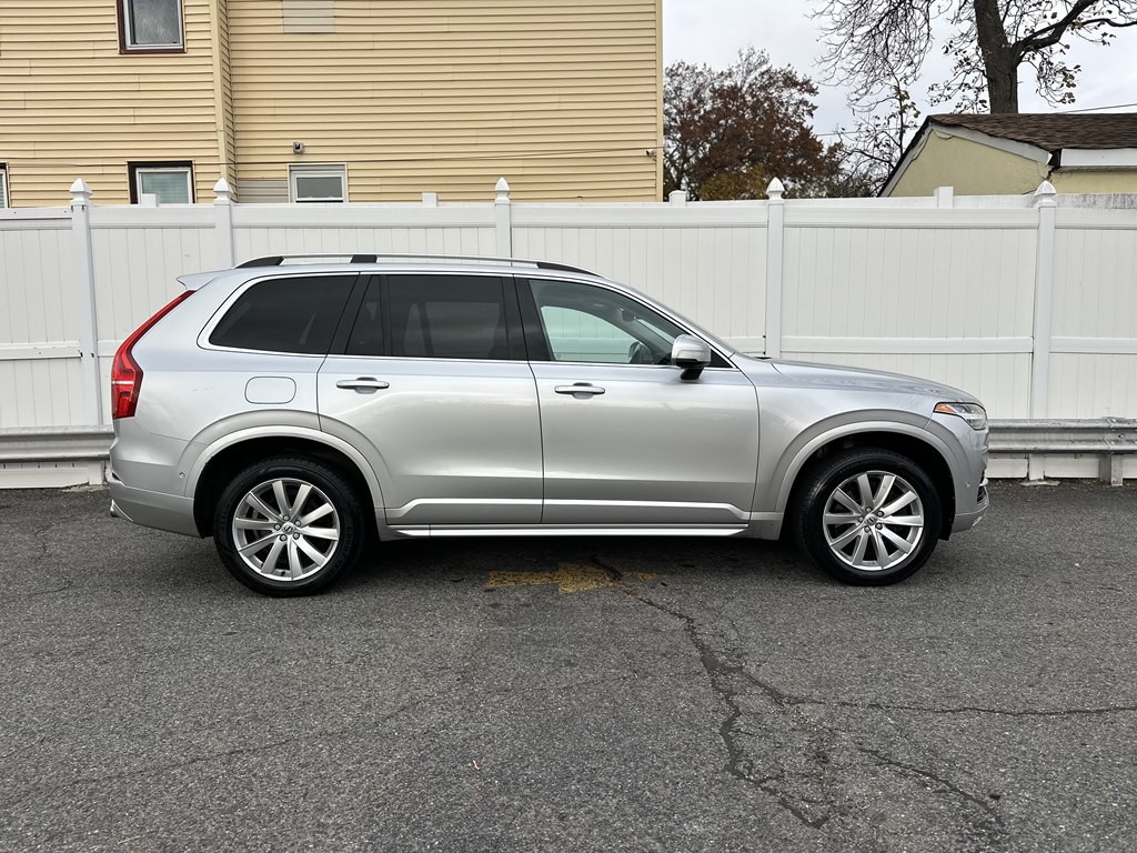 2018 Volvo XC90 Image 8