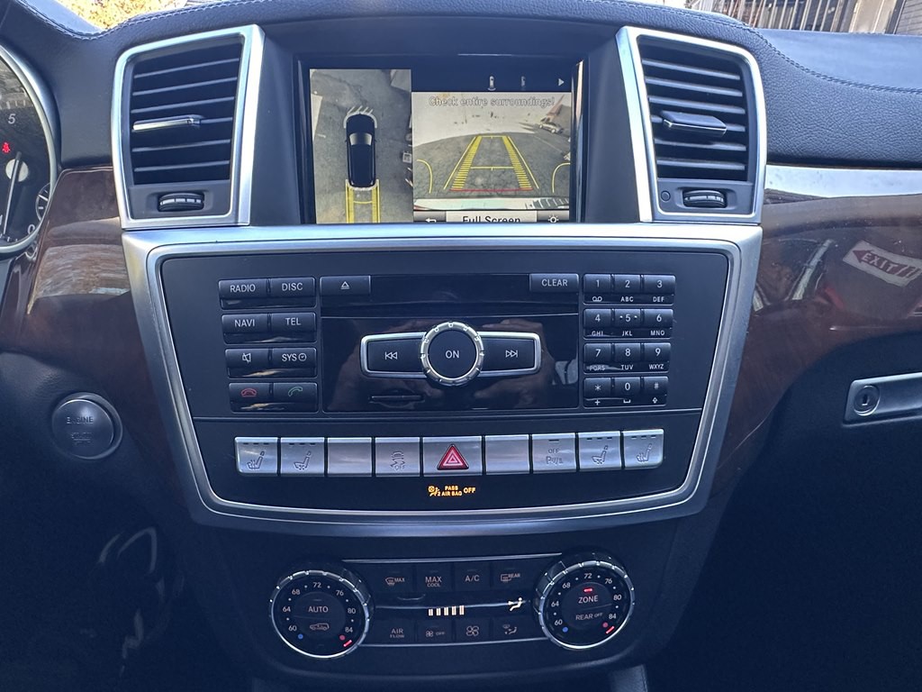 2015 Mercedes-Benz GL-Class Image 14