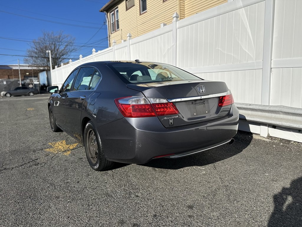 2015 Honda Accord Image 5