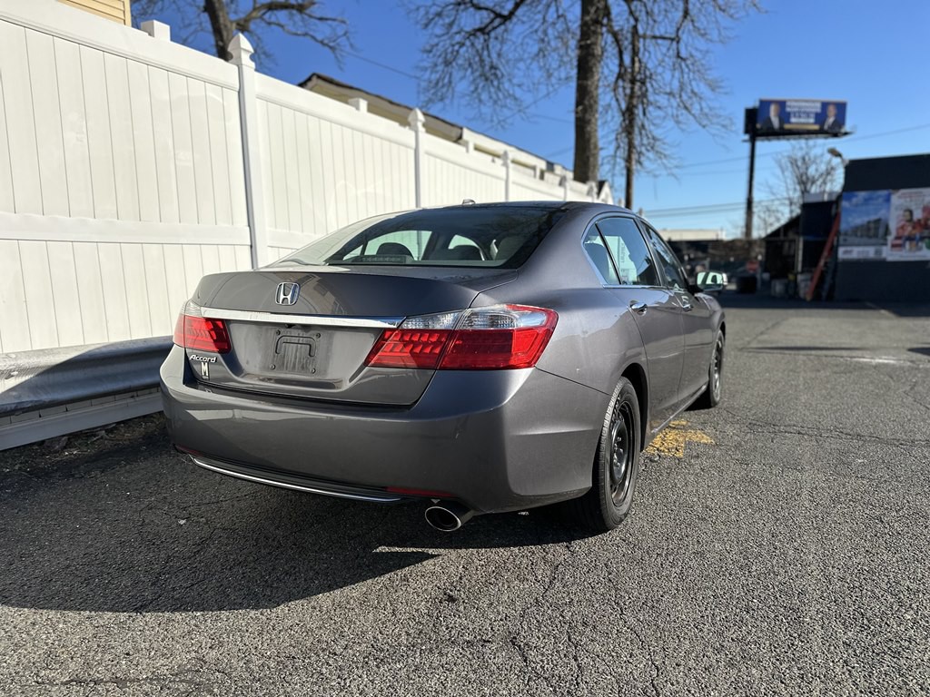 2015 Honda Accord Image 7