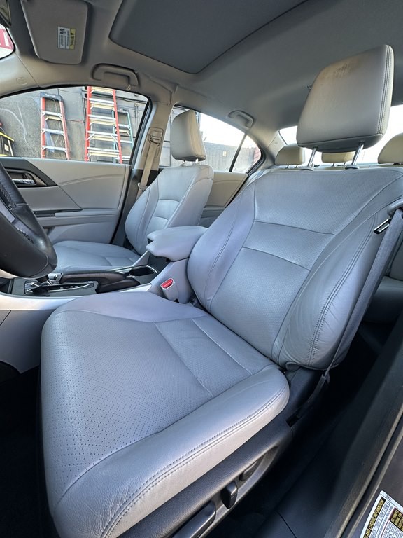 2015 Honda Accord Image 13