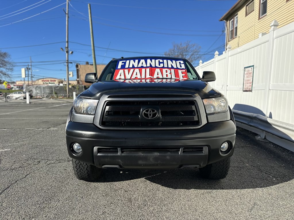 2011 Toyota Tundra Image 2
