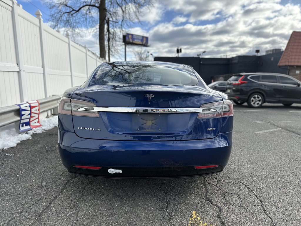 2017 Tesla Model S Image 6