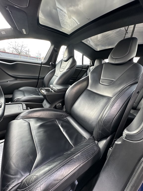 2017 Tesla Model S Image 14