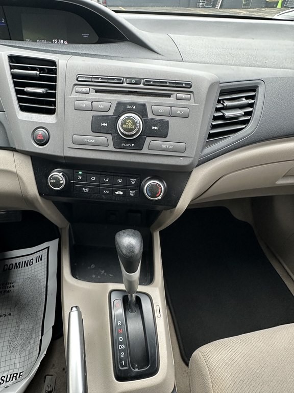 2012 Honda Civic Image 12