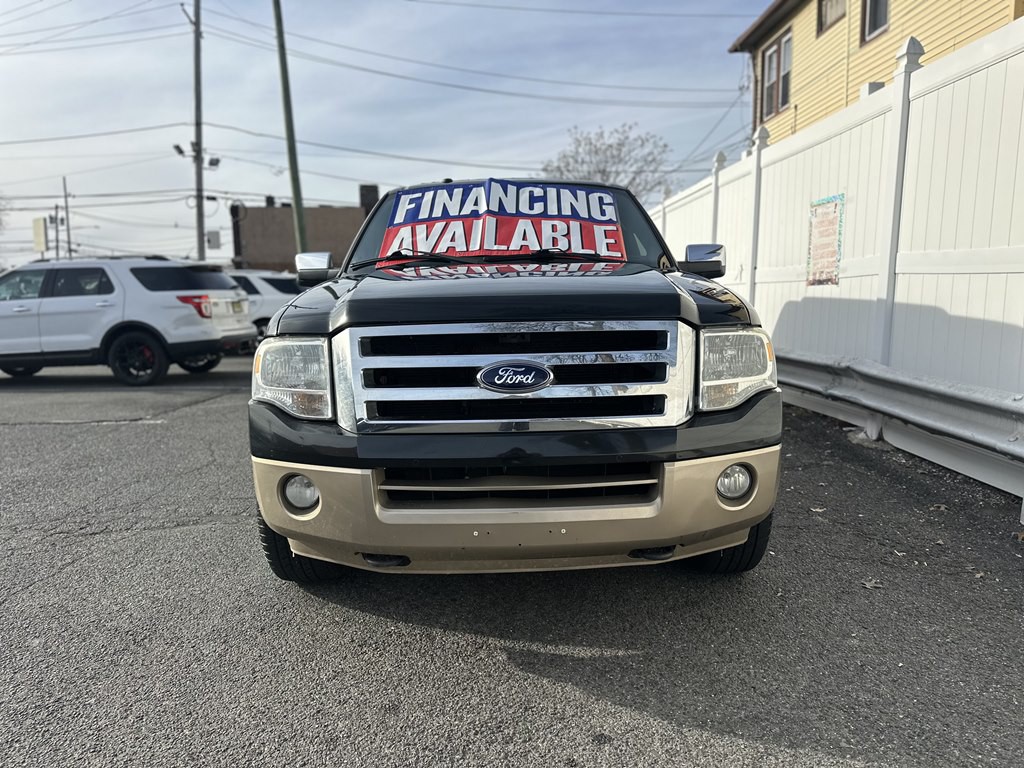 2014 Ford Expedition Image 2