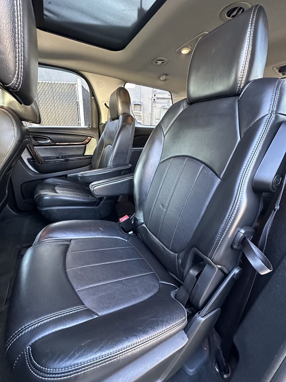 2014 GMC Acadia Image 15