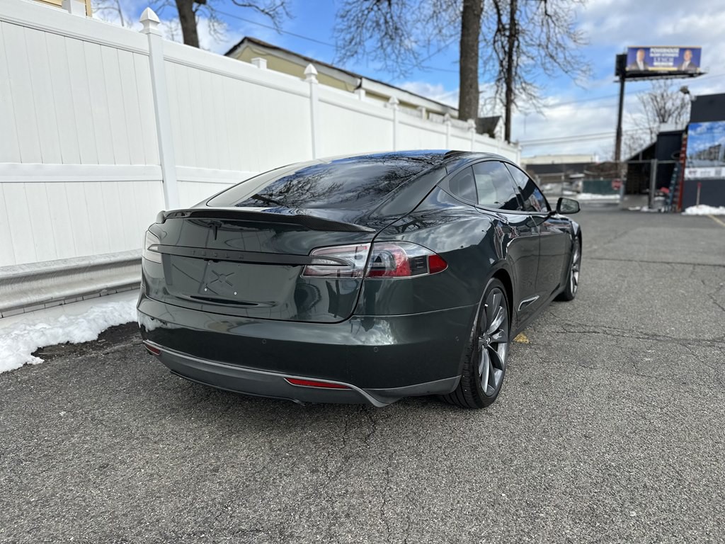 2014 Tesla Model S Image 7