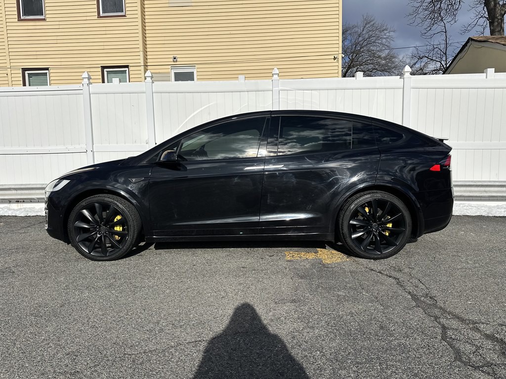 2016 Tesla Model X Image 4