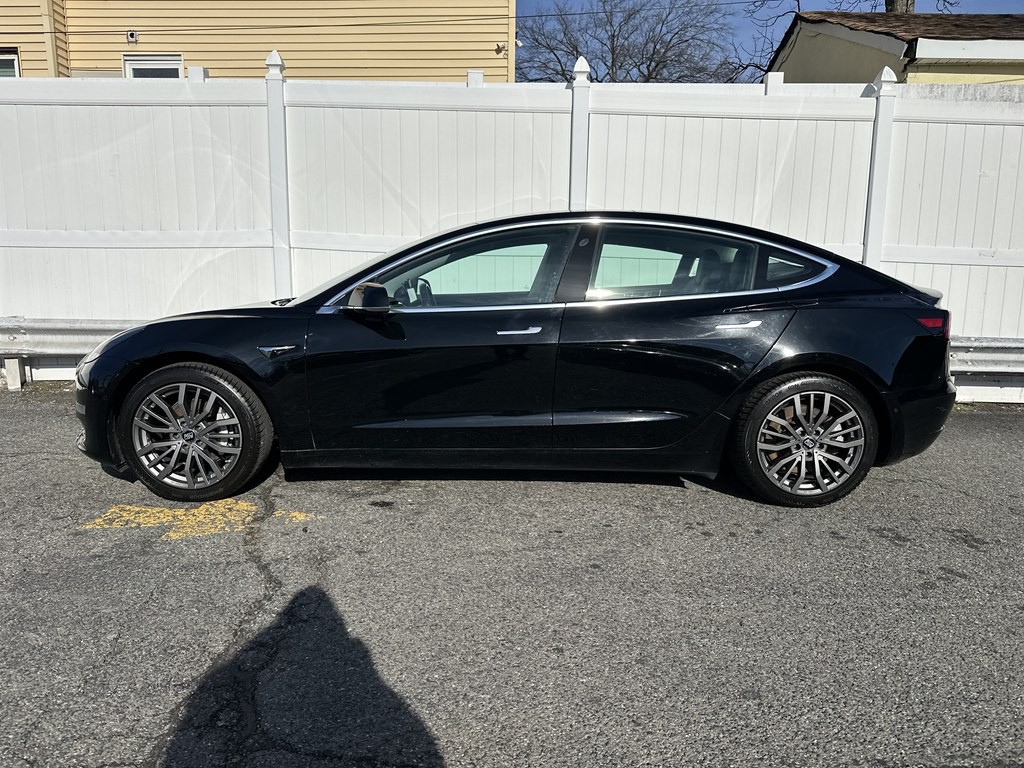 2019 Tesla Model 3 Image 4