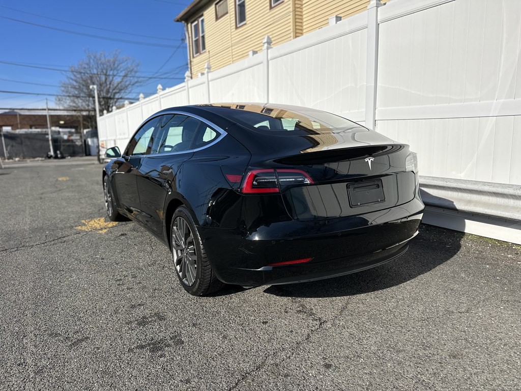 2019 Tesla Model 3 Image 5