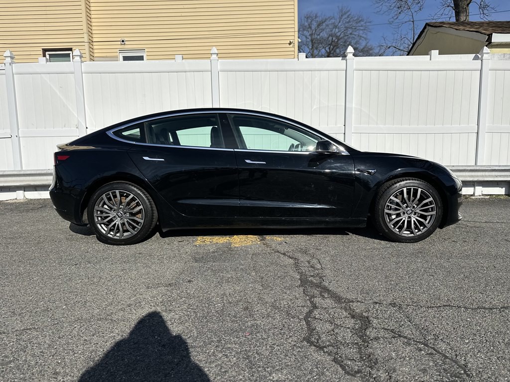 2019 Tesla Model 3 Image 8