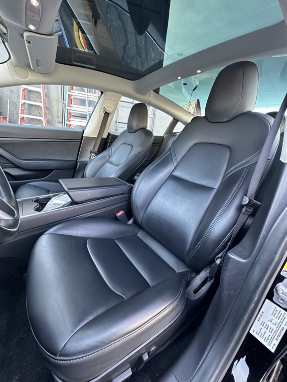 2019 Tesla Model 3 Image 14