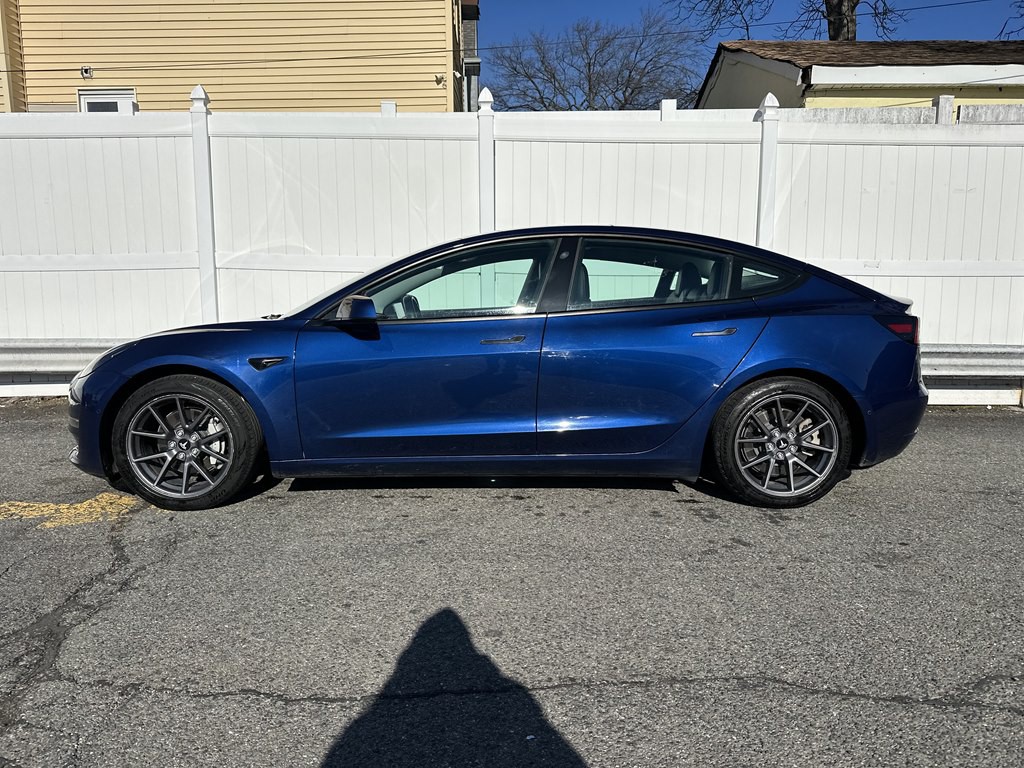 2021 Tesla Model 3 Image 4