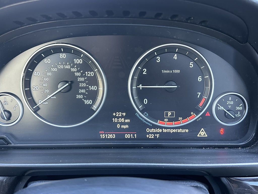 2012 BMW 5 Series Image 11