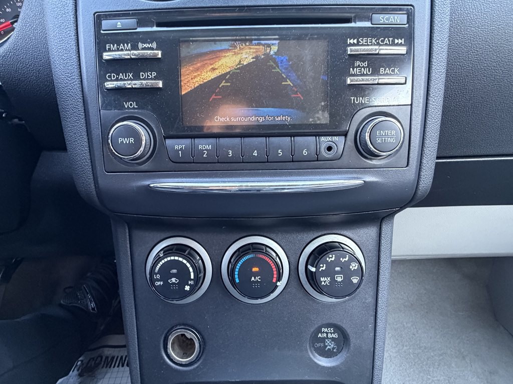 2013 Nissan Rogue Image 13