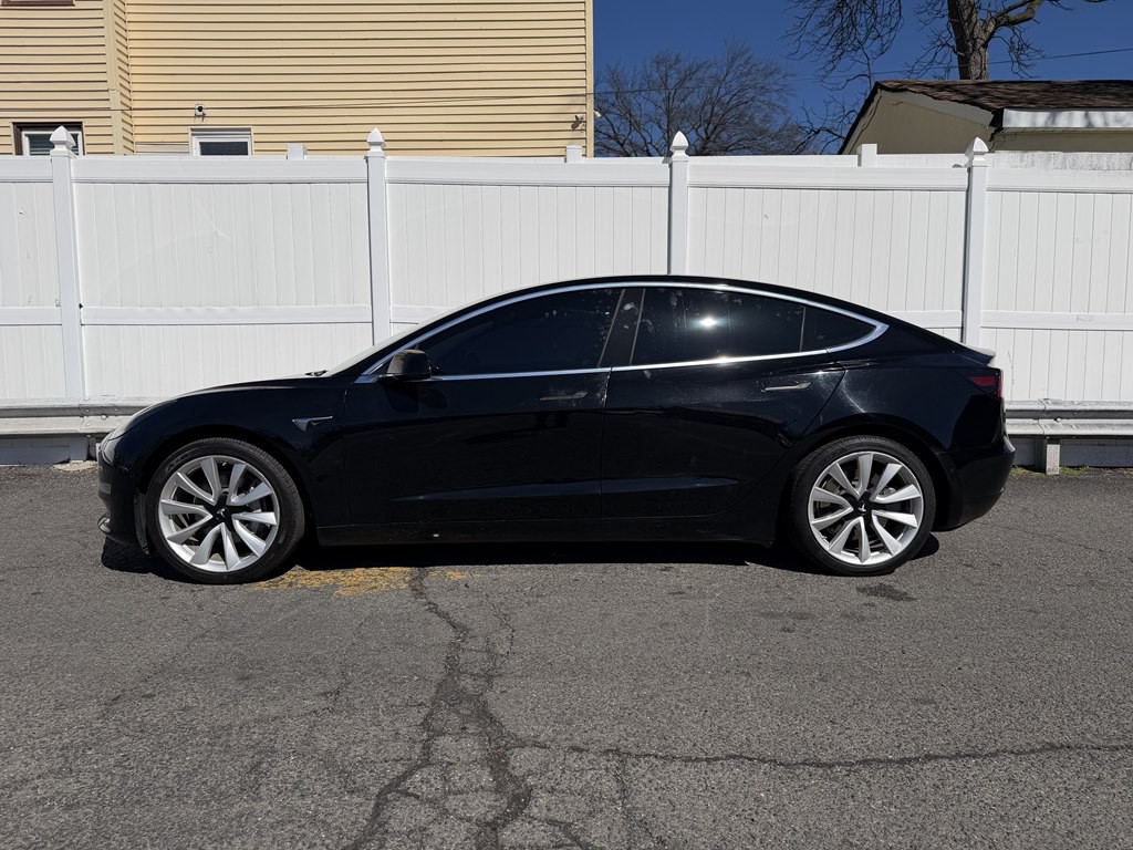 2019 Tesla Model 3 Image 4