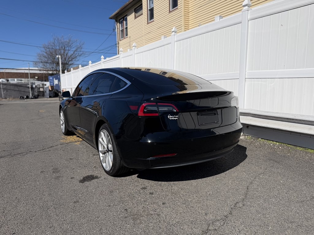 2019 Tesla Model 3 Image 5