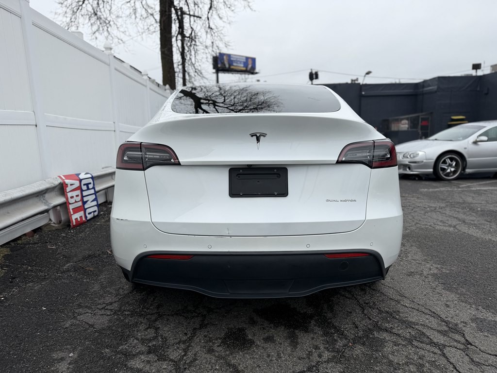 2020 Tesla Model Y Image 6
