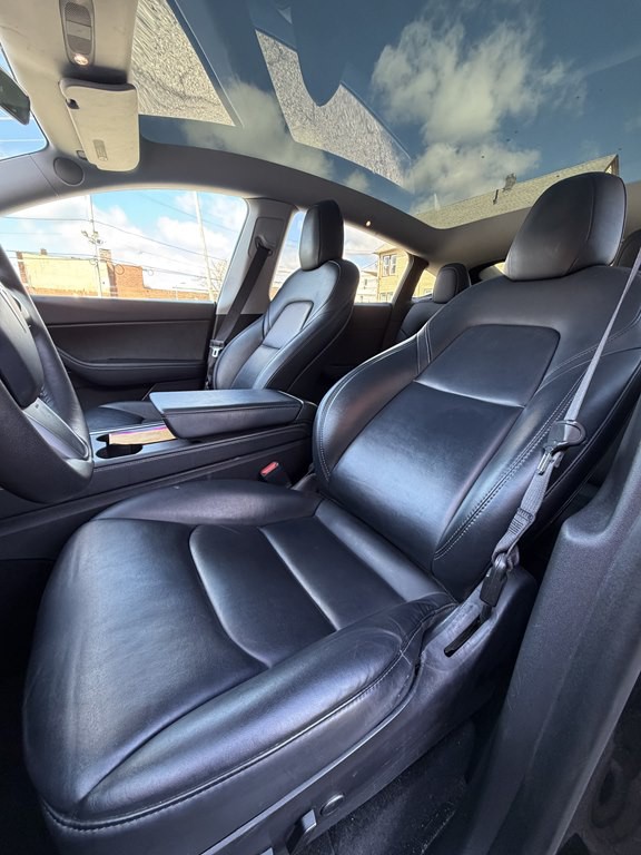 2021 Tesla Model Y Image 14