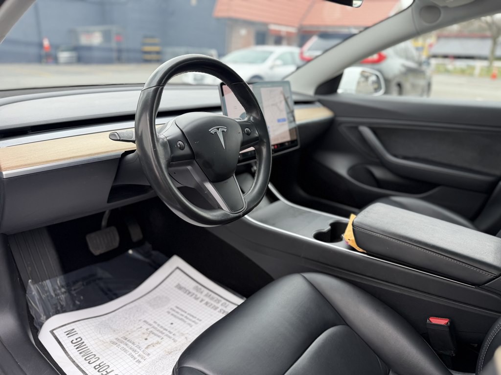 2018 Tesla Model 3 Image 10