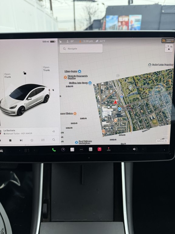2018 Tesla Model 3 Image 12