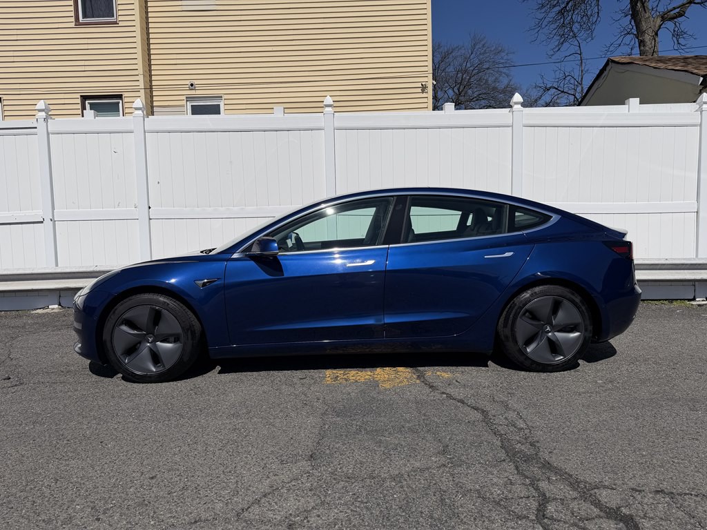 2019 Tesla Model 3 Image 4