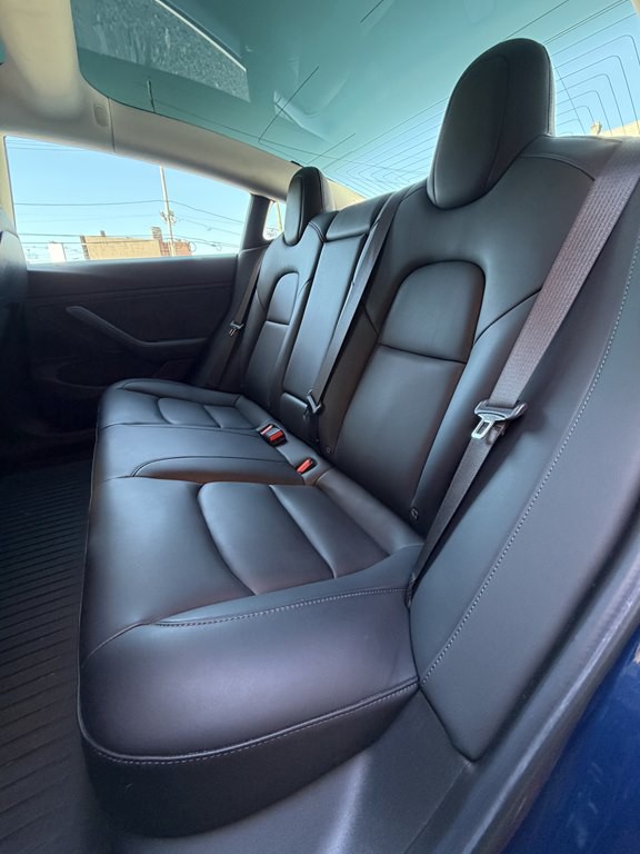 2019 Tesla Model 3 Image 15