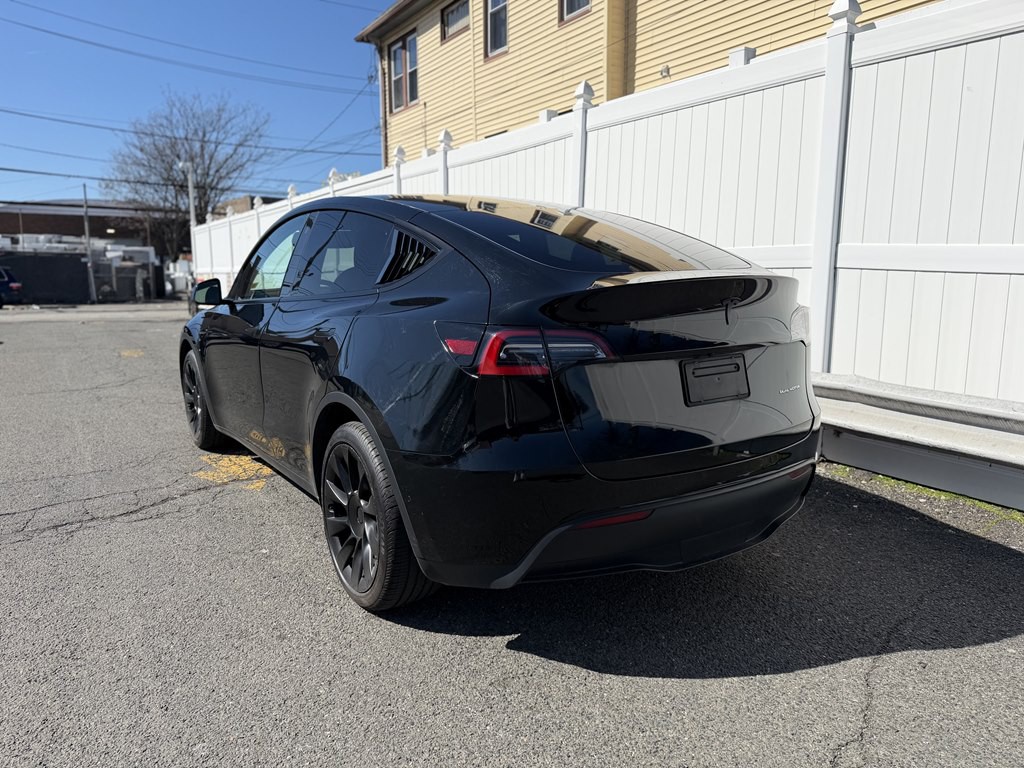 2021 Tesla Model Y Image 5