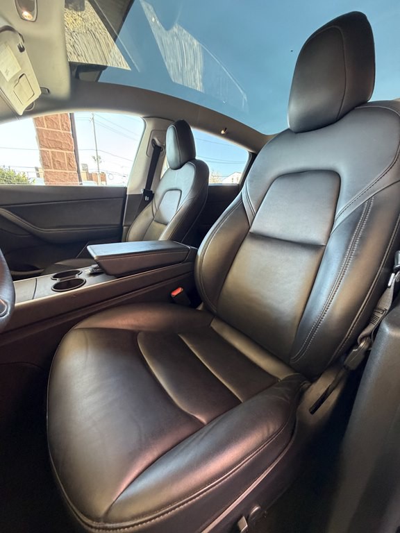 2021 Tesla Model Y Image 14