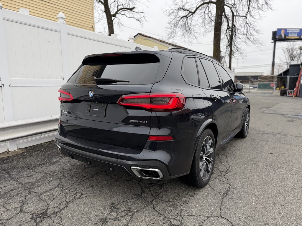 2019 BMW X5 Image 7