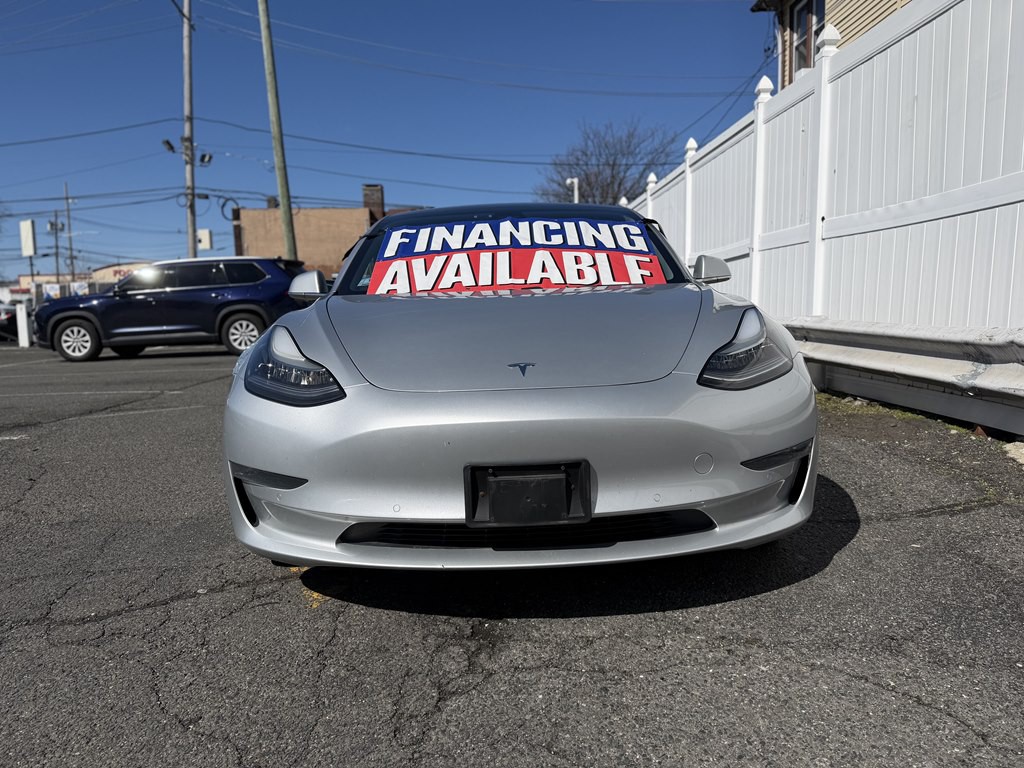 2018 Tesla Model 3 Image 2