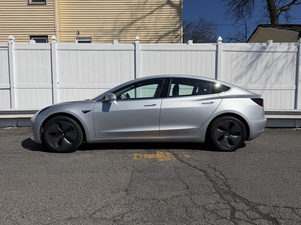 2018 Tesla Model 3 Image 4