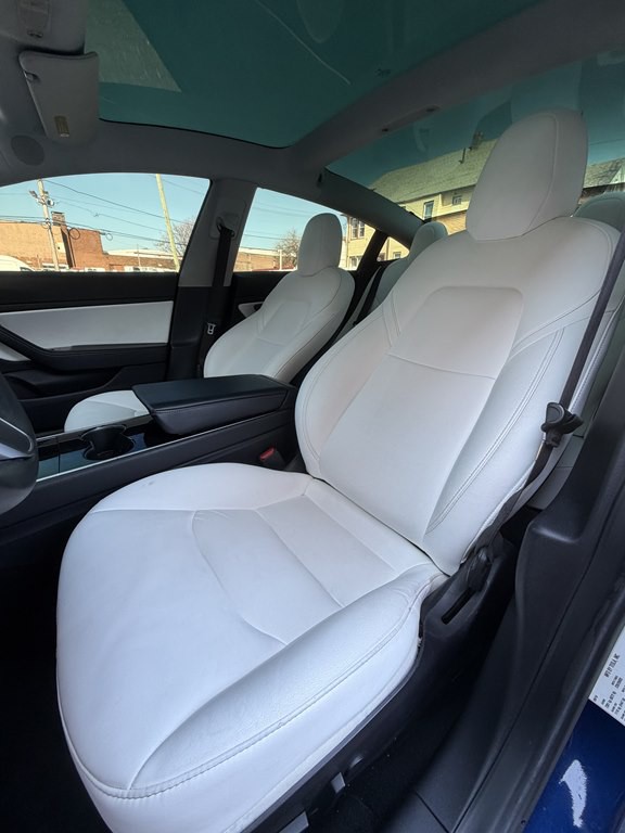 2019 Tesla Model 3 Image 14