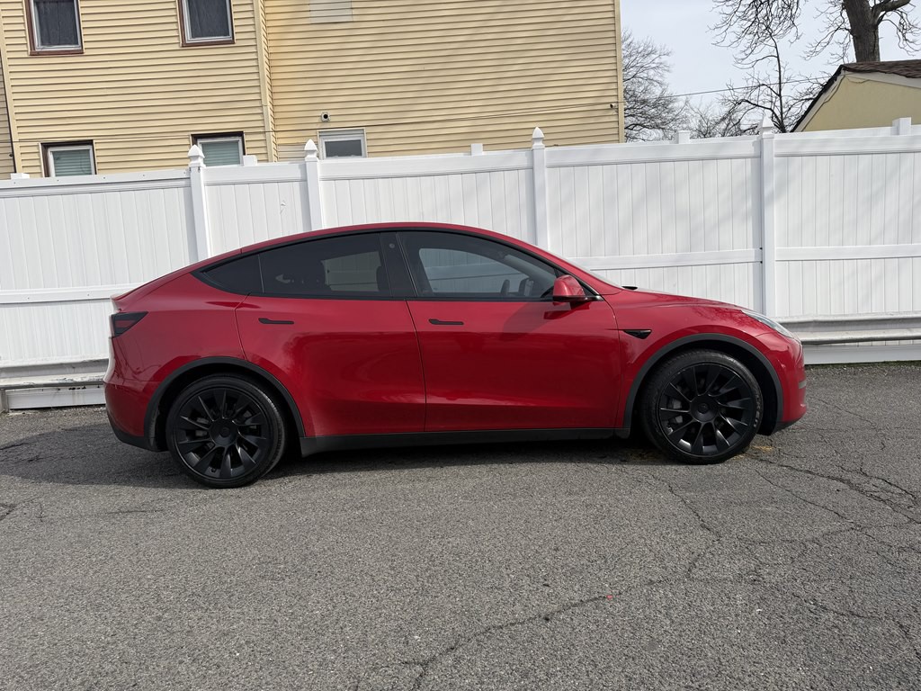 2021 Tesla Model Y Image 8