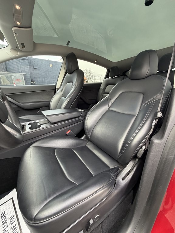 2021 Tesla Model Y Image 14