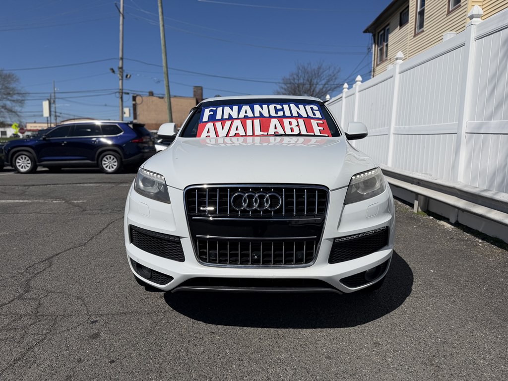 2015 Audi Q7 Image 2