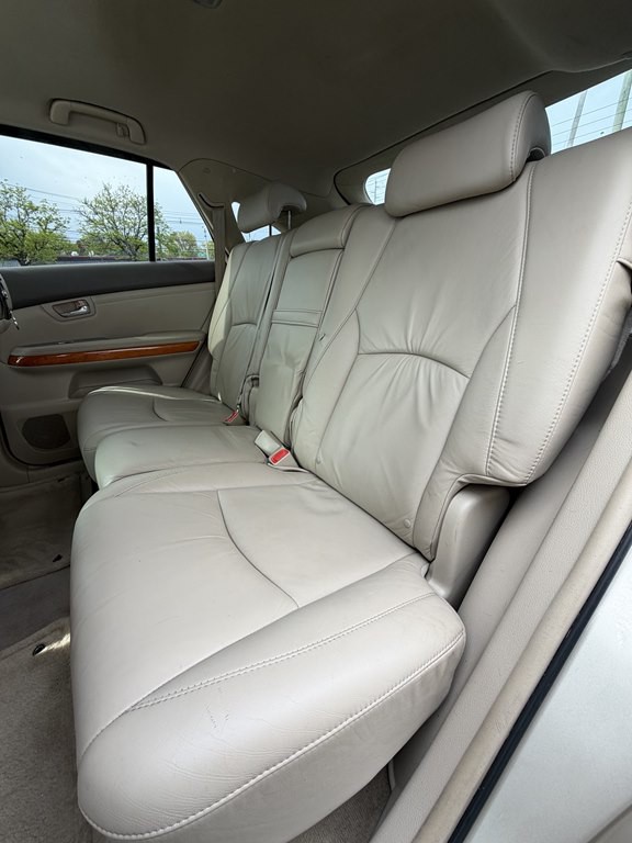 2007 Lexus RX Image 11