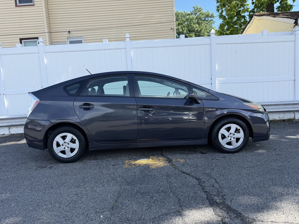 2011 Toyota Prius Image 8