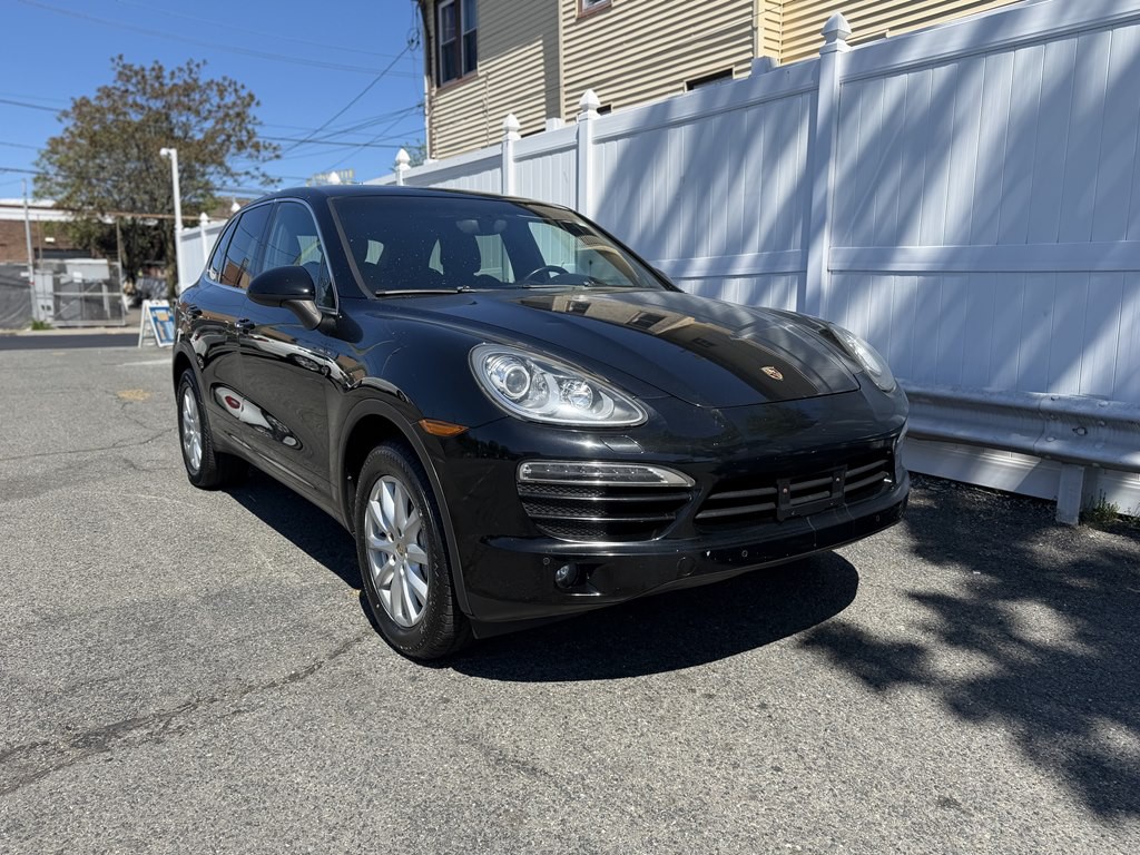 2012 Porsche Cayenne Image 3